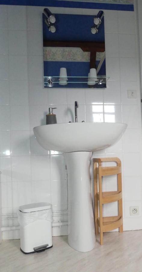 Appartamento Le Pressoir Beaumesnil  Esterno foto